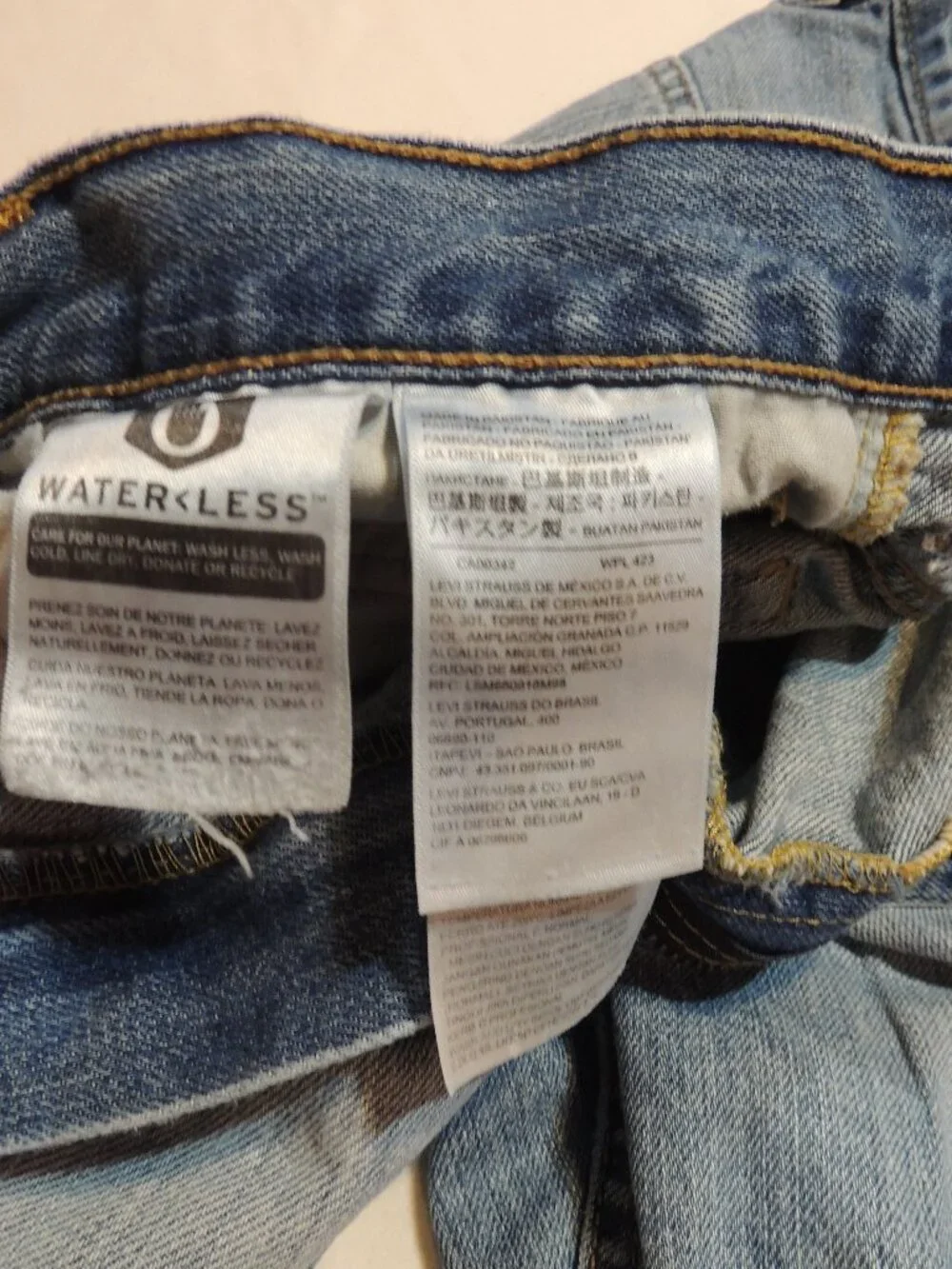 Levi 569 Jeans Y2K Men 36x30 Pockets Distressed Outdoors Denim Blue Jeans